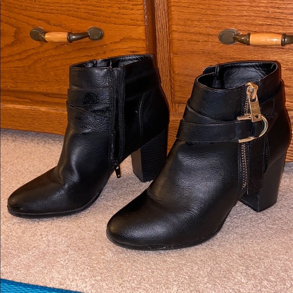 Black ankle boots - Picture 2 of 4